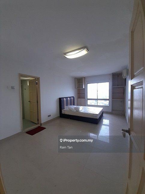 Condominium for Sale in Amadesa Resort Condominium by Rain Tan - iProperty.com.my