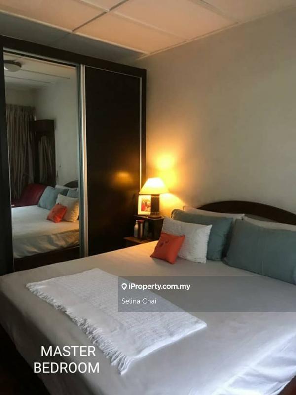 Rumah Teres 2-Tingkat untuk Dijual di Serdang, Seri Kembangan oleh Selina Chai - iProperty.com.my