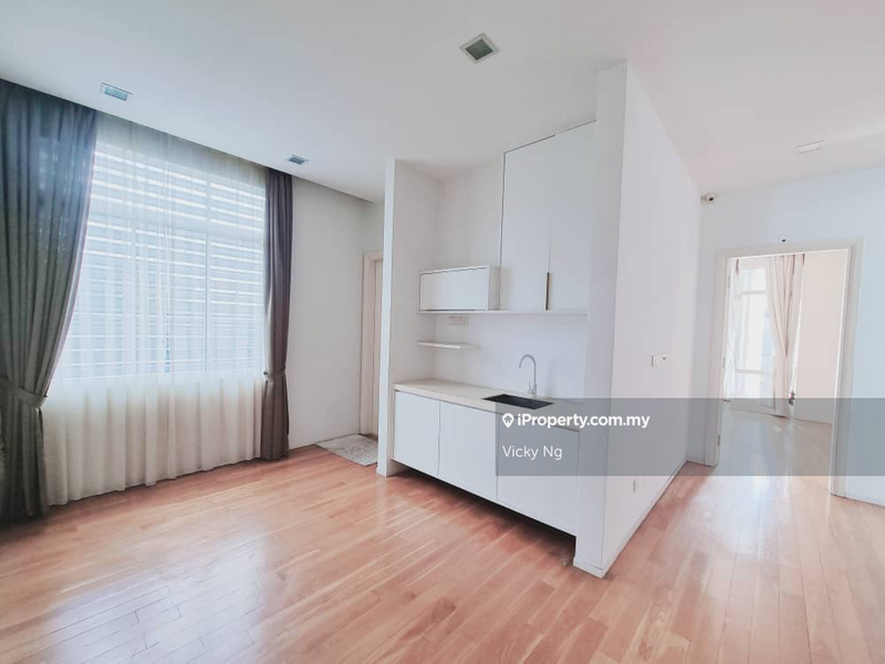 Bungalow House for Sale in Cyberjaya, Selangor by Vicky Ng - iProperty.com.my