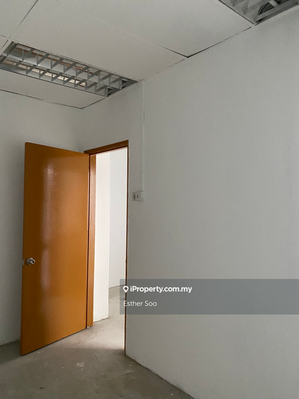 Shop-Office for Sale in gb9wk, Kepong by Esther Soo - iProperty.com.my