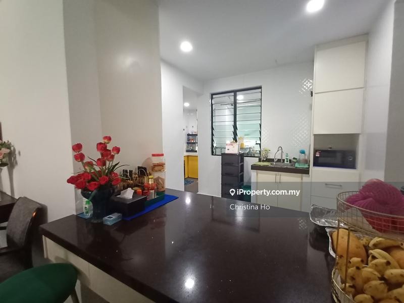Condominium for Sale in Papillon Desahill Condominium by Christina Ho - iProperty.com.my