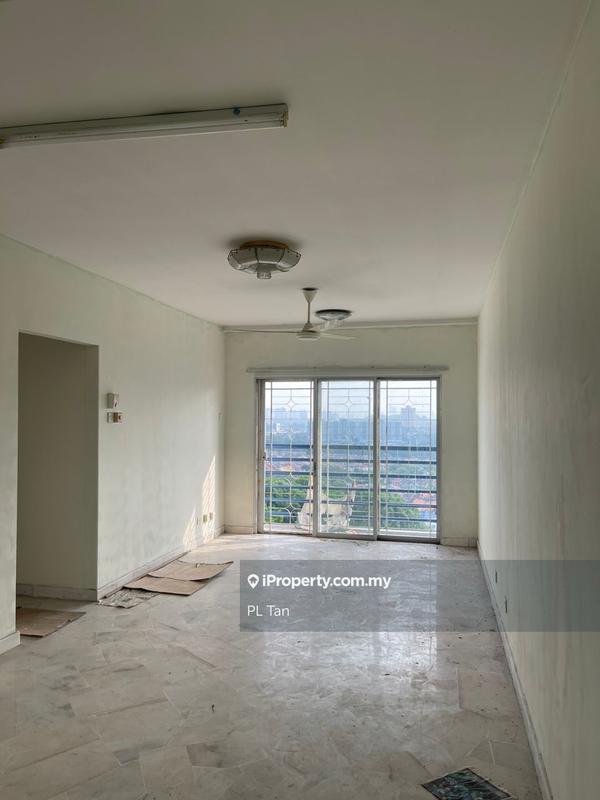 For Sale - Akasia Apartment