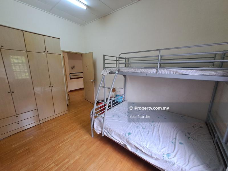 Rumah Berangkai 2 Tingkat untuk Dijual di Bukit Jelutong, Shah Alam oleh Sa'a Nordin - iProperty.com.my
