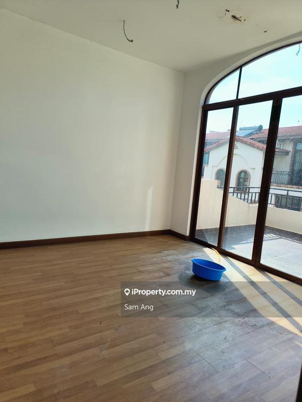 Rumah Berangkai 3 Tingkat untuk Dijual di DiamondCityEndLot,Semenyih Country Garden,Selangor, Semenyih oleh Sam Ang - iProperty.com.my