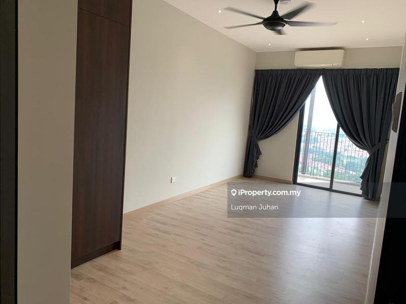 Residensi Servis untuk Dijual di Emporis oleh Luqman Juhari - iProperty.com.my