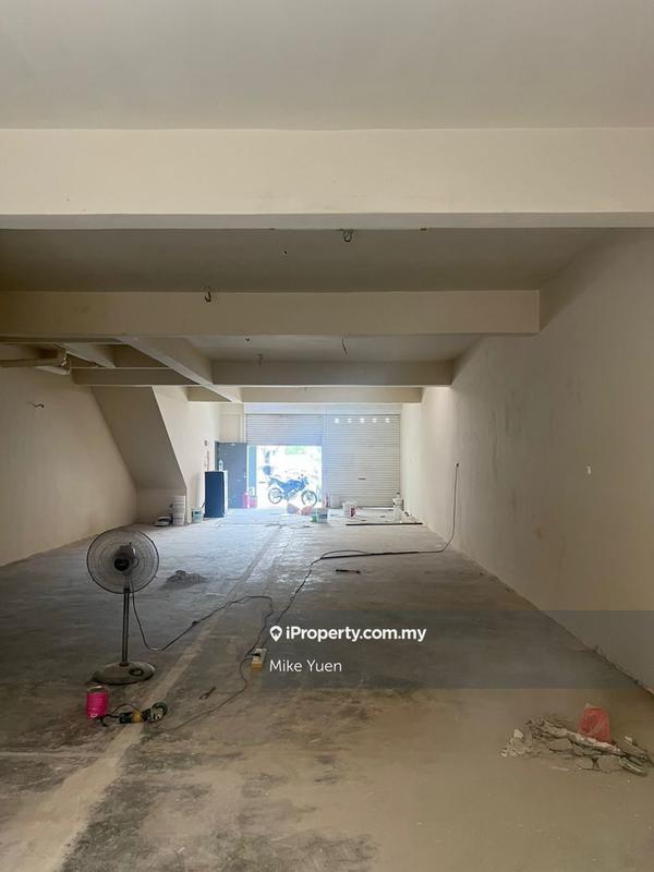 Shop / Office for Sale in Taman Putra Perdana, Puchong by Mike Yuen - iProperty.com.my