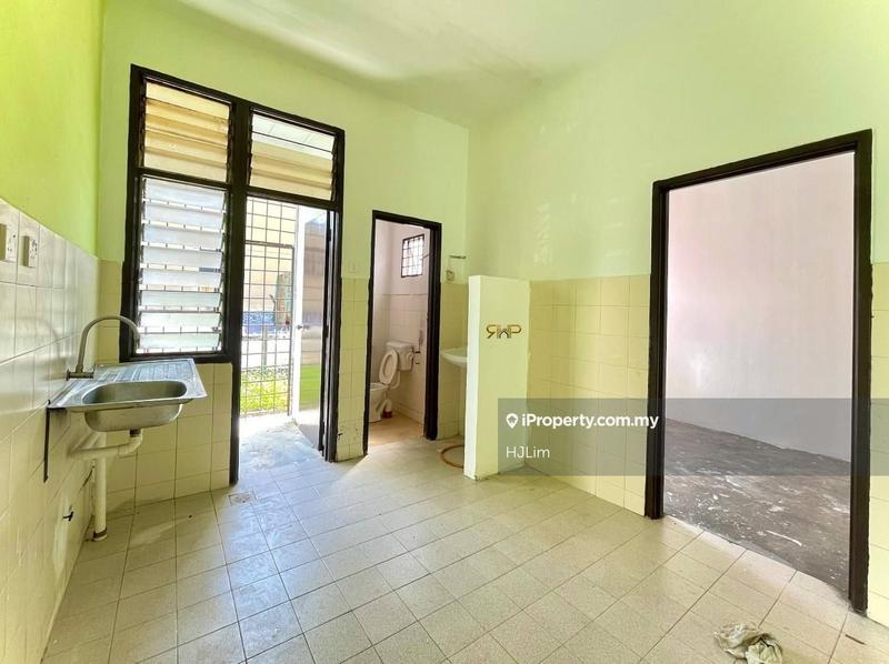 Rumah Berangkai 2 Tingkat untuk Dijual di Taman Prima Saujana, Kajang oleh HJLim - iProperty.com.my