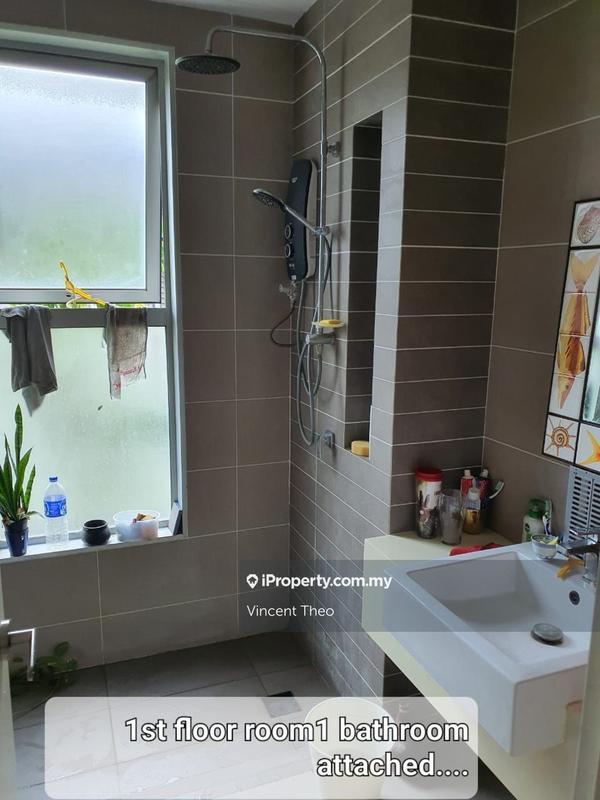 Rumah Berangkai 3 Tingkat untuk Dijual di 8s5w7, Shah Alam oleh Vincent Theo - iProperty.com.my