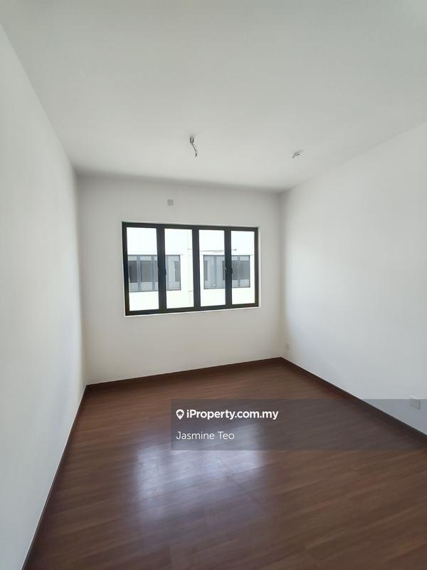 Rumah Teres 2-Tingkat untuk Dijual di Setia Indah 9, Setia Alam oleh Jasmine Teo - iProperty.com.my