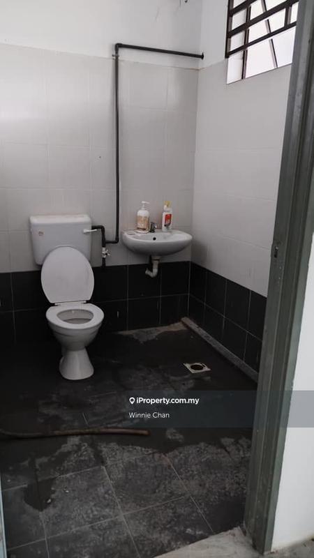 Warehouse for Sale in Jelapang  1.5 Storey Terrace Factory, Ipoh by Winnie Chan - iProperty.com.my