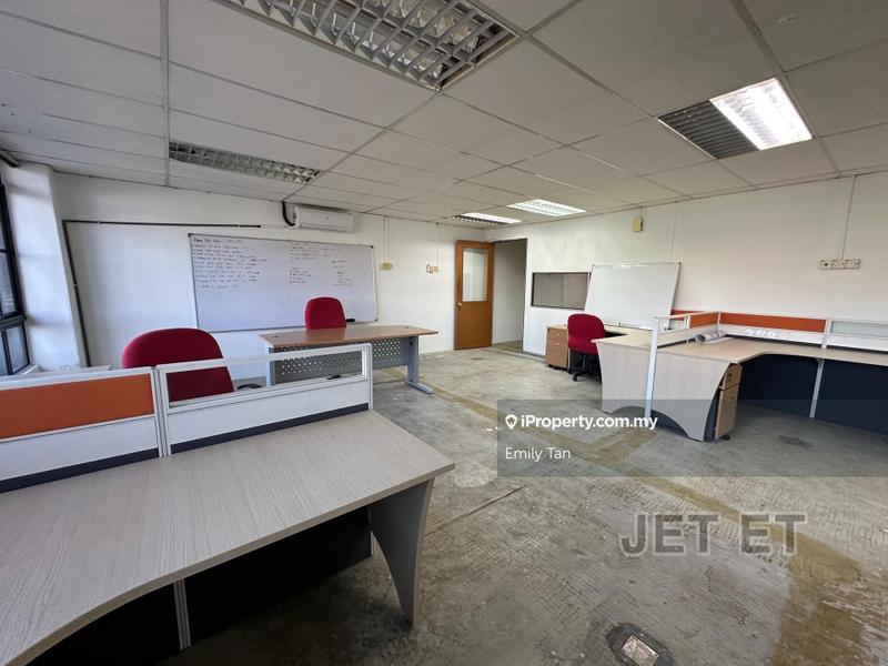 For Rent - 1st Floor Reno Shop Office