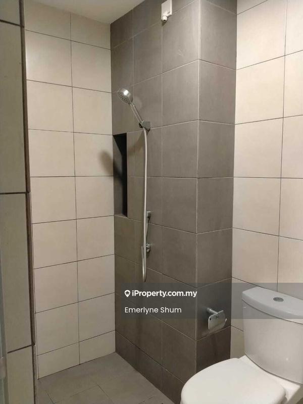Service Residence for Sale in MIRA at Shorea Park by Emerlyne Shum - Bathroom - iProperty.com.my
