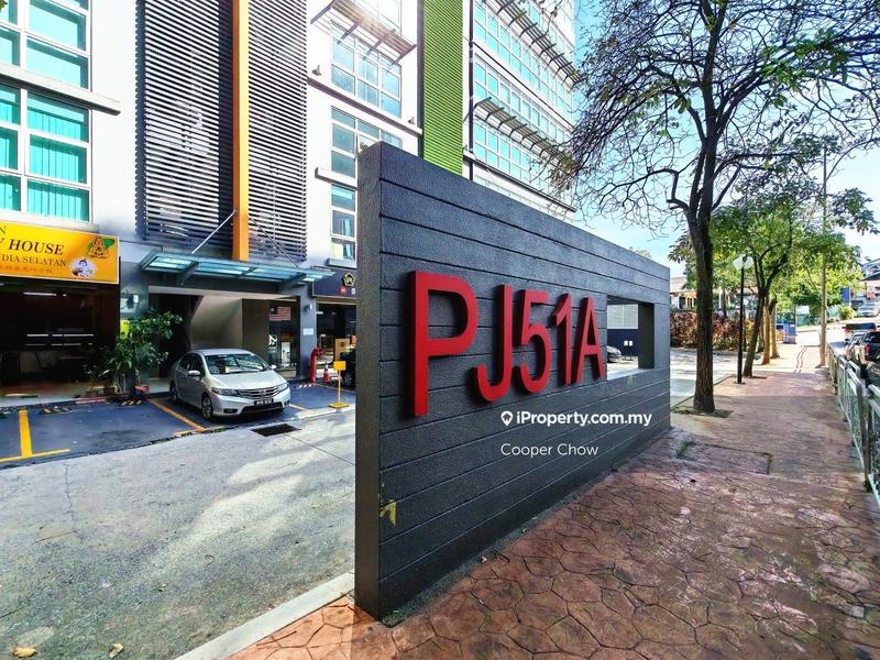 Kedai untuk Dijual di Seksyen 51, Petaling Jaya oleh Cooper Chow - iProperty.com.my