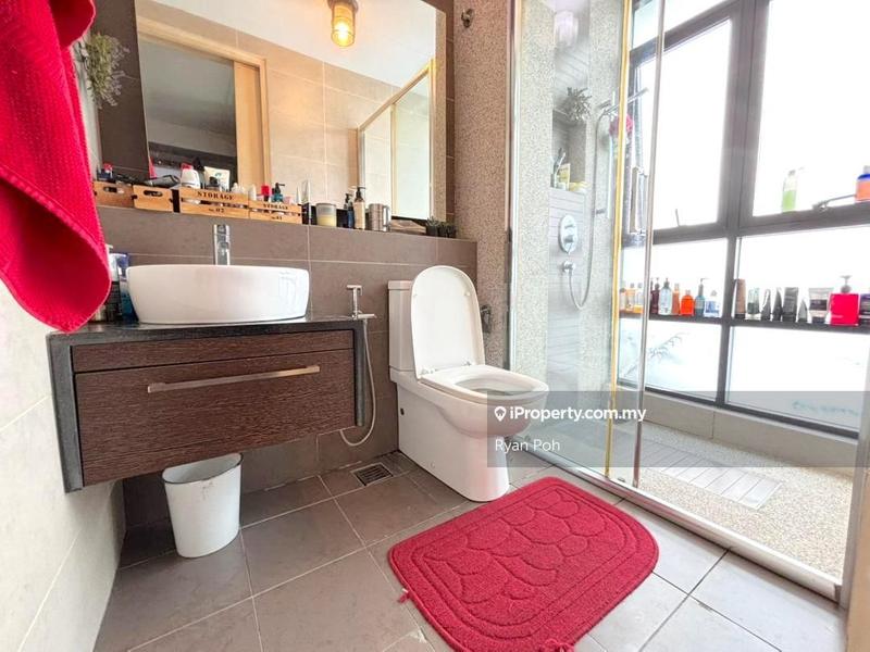 Service Residence for Sale in Isola by Ryan Poh - iProperty.com.my