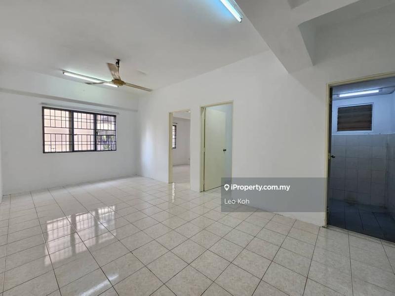 For Sale - Kantan Court