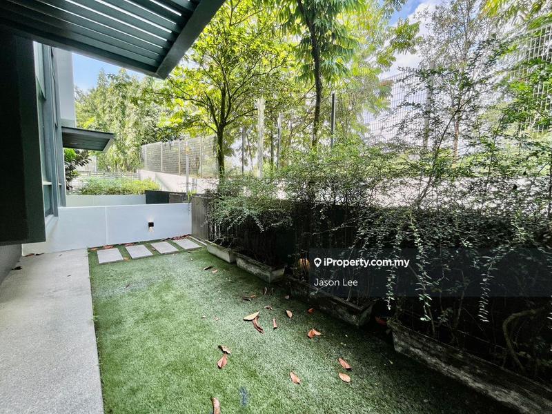 Rumah Bandar untuk Dijual di East Residence, KLGCC, Damansara Heights oleh Jason Lee - iProperty.com.my