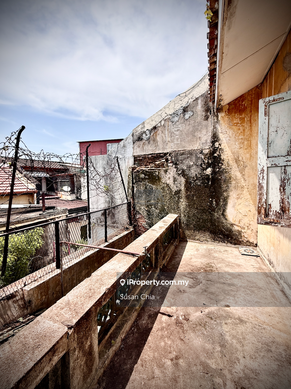 Shop-Office for Sale in Toh Aka Lane, George Town by Susan Chia - iProperty.com.my