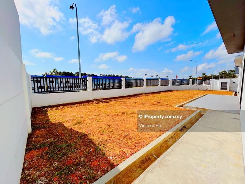 Cluster House for Sale in The Maris Desaru Coast, Kota Tinggi by Vincent Ho - iProperty.com.my