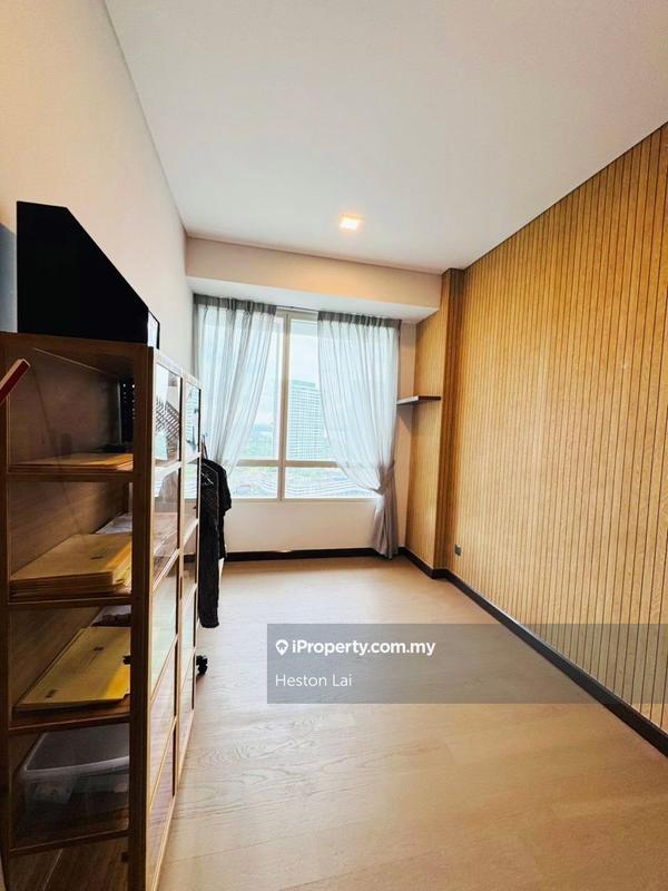 Kediaman Servis untuk Dijual di Puteri Cove Residences oleh Heston Lai - iProperty.com.my