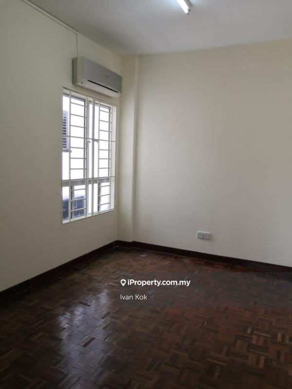 Kondominium untuk Dijual di Casa Damansara oleh Ivan Kok - iProperty.com.my