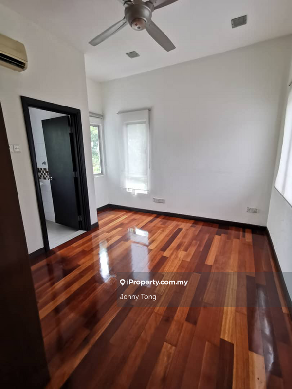 Rumah Teres untuk Dijual di Valencia, Sungai Buloh oleh Jenny Tong - iProperty.com.my