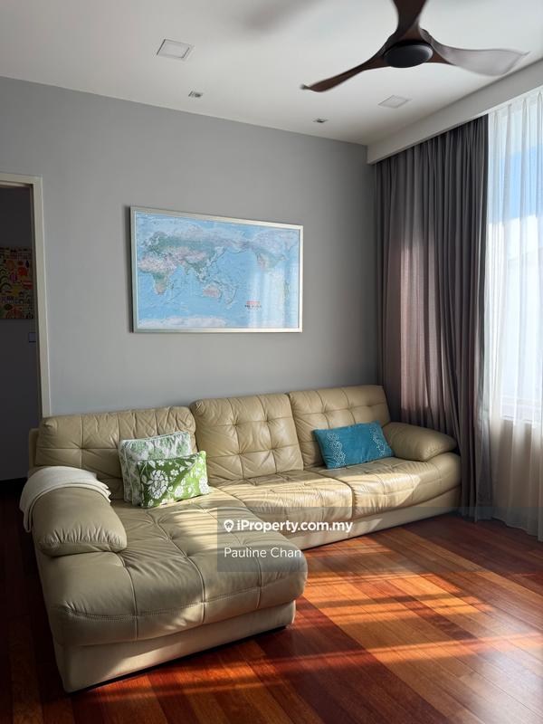Rumah Berkembar untuk Dijual di Taman Equine, Seri Kembangan oleh Pauline Chan - iProperty.com.my