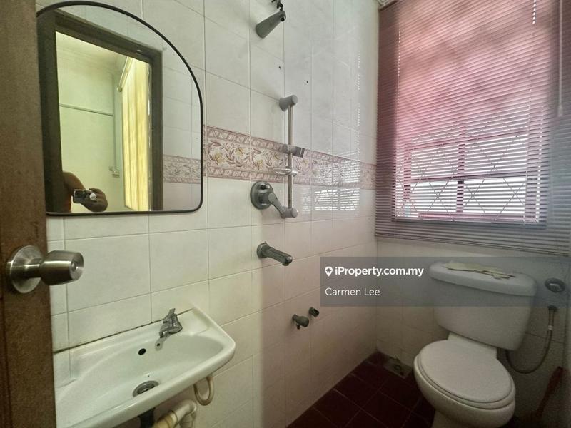 Bungalow House for Sale in SS12, Subang Jaya by Carmen Lee - iProperty.com.my