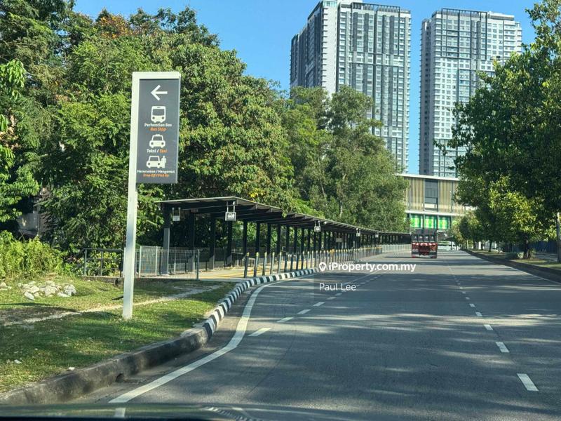 Shop for Sale in Bandar Putra Permai, Seri Kembangan by Paul Lee - iProperty.com.my
