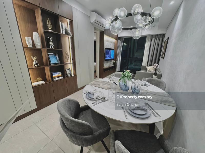 For Sale - Times Square 2