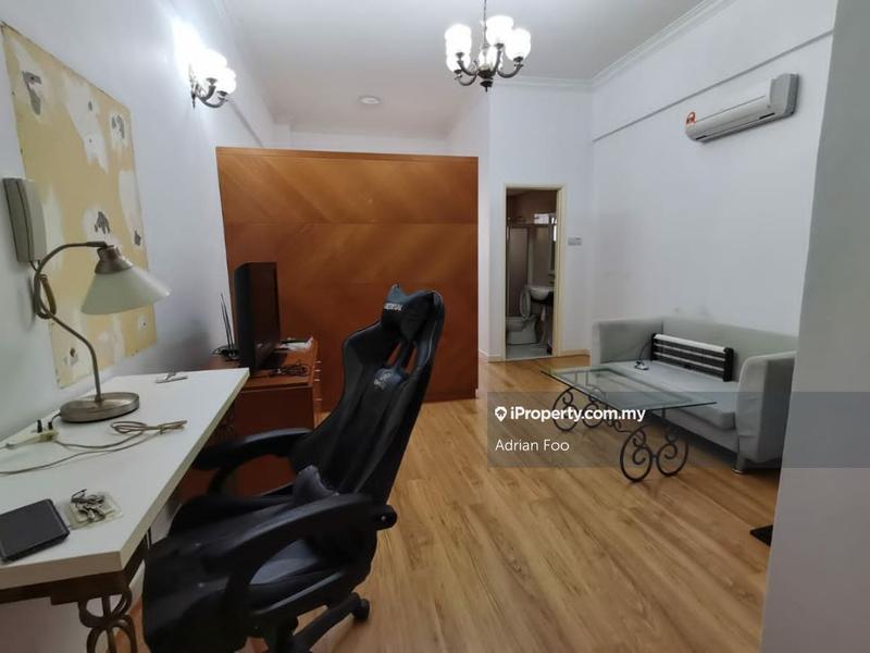 Service Residence for Sale in Dorchester by Adrian Foo - iProperty.com.my