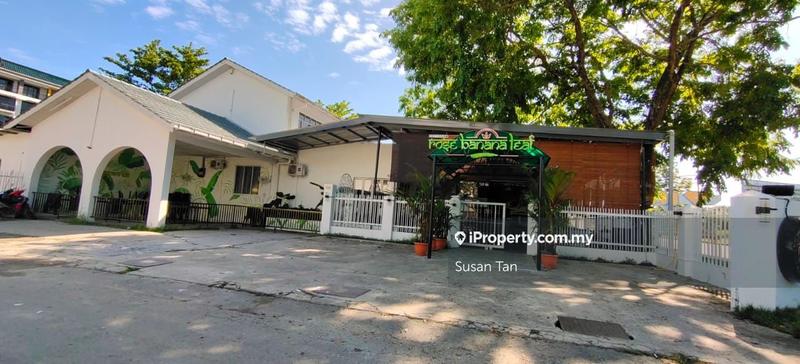 For Sale - Tanjong Aru roadside Commercial Bungalow TL 999 near Beach