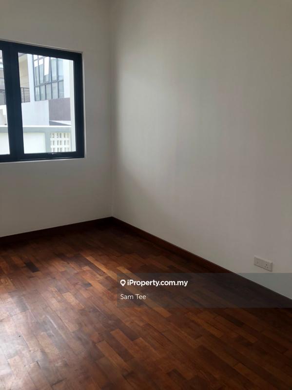 Bungalow House for Sale in Seksyen 13, Shah Alam by Sam Tee - iProperty.com.my