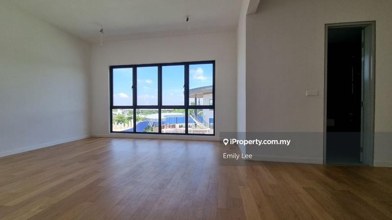 Semi-Detached House for Sale in Kwasa Damansara, Sungai Buloh by Emily Lee - iProperty.com.my