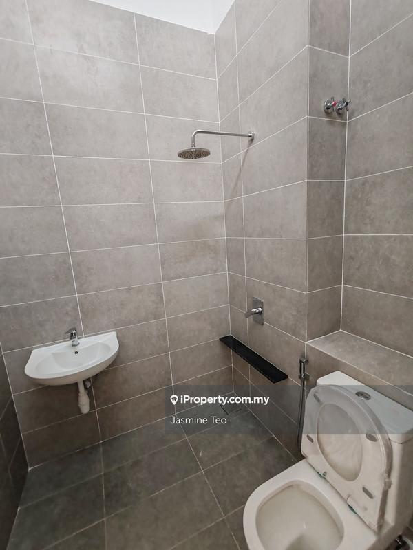 Rumah Berangkai 2 Tingkat untuk Dijual di Setia Utama, Setia Alam oleh Jasmine Teo - iProperty.com.my