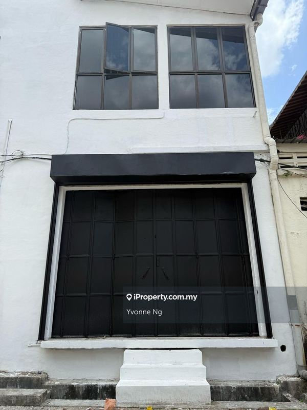 Shop-Office for Sale in Taman Tasek 2 Storey Shophouse, Johor Bahru by Yvonne Ng - iProperty.com.my