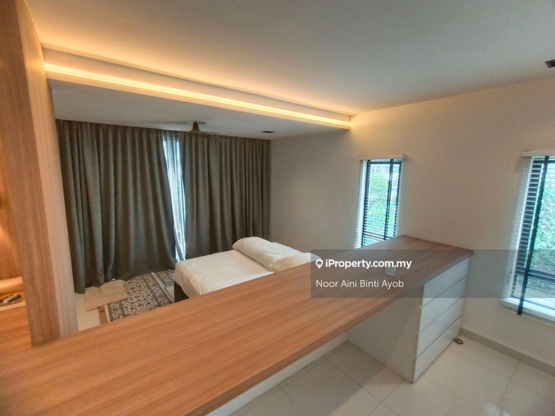Rumah Berangkai 3.5 Tingkat untuk Dijual di Duta Suria, Ampang oleh Noor Aini Binti Ayob - iProperty.com.my