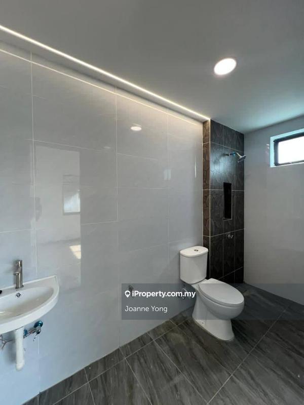 Banglo untuk Dijual di Taman Kebun Teh, Johor Bahru oleh Joanne Yong - iProperty.com.my