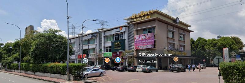 For Sale - 4-storey CORNER SHOP LOT at Butterworth | FOR SALE
