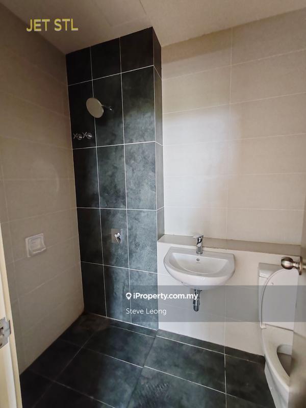 Rumah Berangkai 3 Tingkat untuk Dijual di Setia Utama, Setia Alam oleh Steve Leong - iProperty.com.my