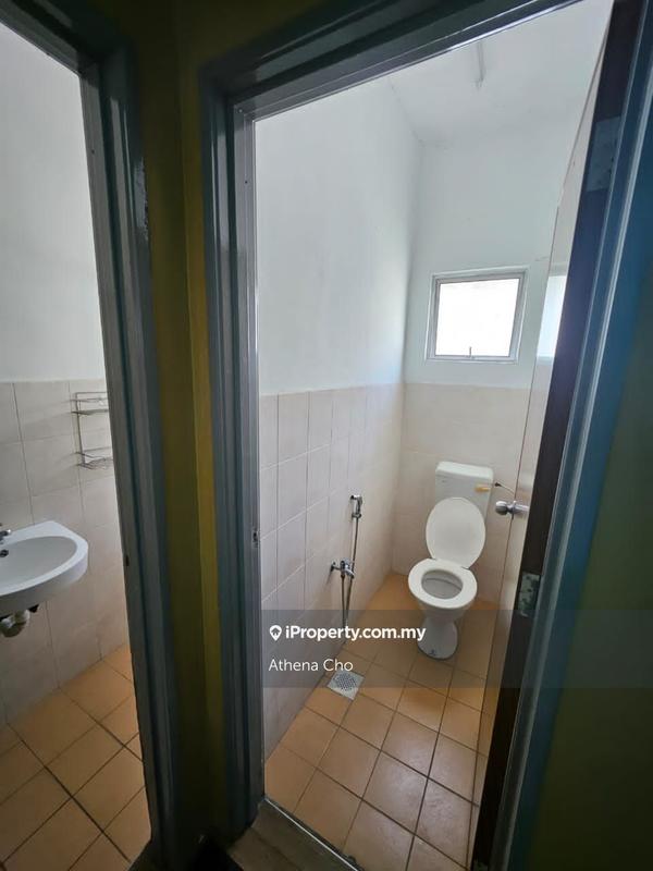 Shop for Sale in Bandar Seri Putra, Bangi by Athena Cho - iProperty.com.my