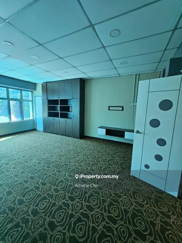 Shop for Sale in Bandar Seri Putra, Bangi by Athena Cho - iProperty.com.my