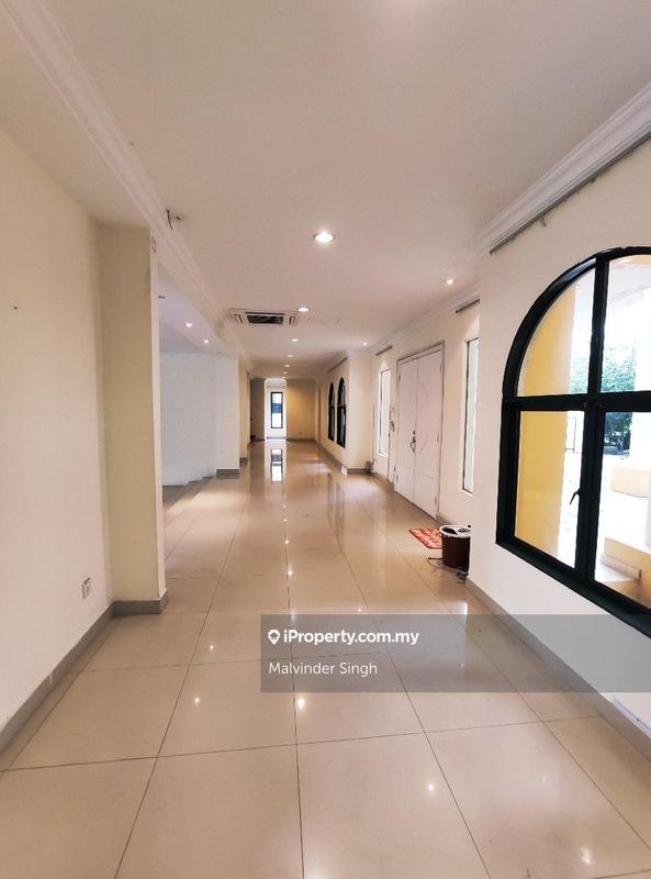 Banglo untuk Dijual di Ampang Hilir, Ampang oleh Mel Walia - iProperty.com.my