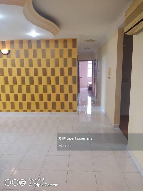For Sale - Datin Halimah Condominium