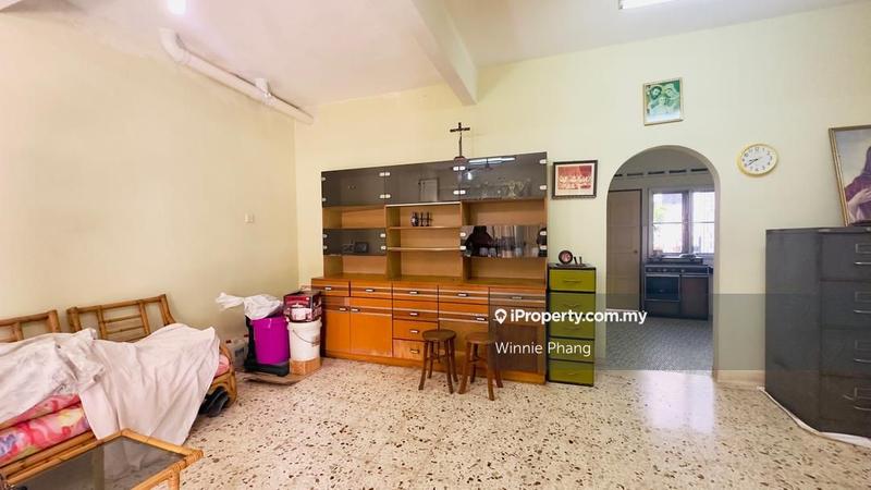 Rumah Teres 2-Tingkat untuk Dijual di Taman Seri Daya, Batu Berendam oleh Winnie Phang - iProperty.com.my