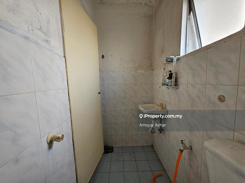 Apartment for Sale in Residensi Warnasari 1 by Amsyar Azhar - iProperty.com.my