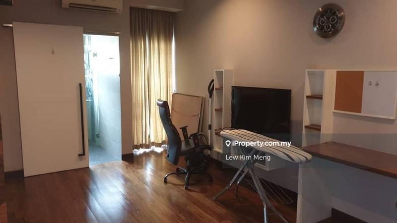 Rumah Berangkai 2 Tingkat untuk Dijual di awxkn, Damansara Damai oleh Lew Kim Meng - iProperty.com.my