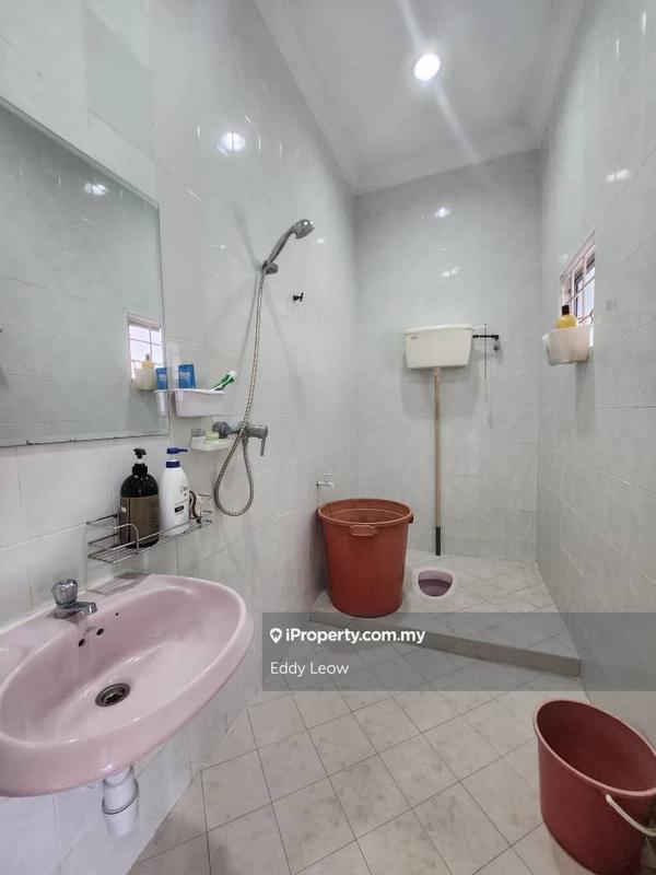 Bungalow House for Sale in Taman Cempaka, Klebang by Eddy Leow - iProperty.com.my