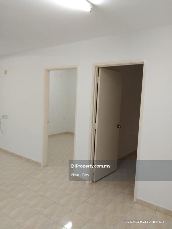 Pangsapuri untuk Dijual di Permai Lake View Apartment oleh Vivan Yew - iProperty.com.my