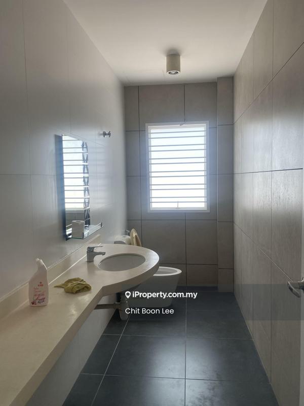 Banglo untuk Dijual di Seksyen 4, Petaling Jaya oleh C.B.Lee - Bathroom - iProperty.com.my