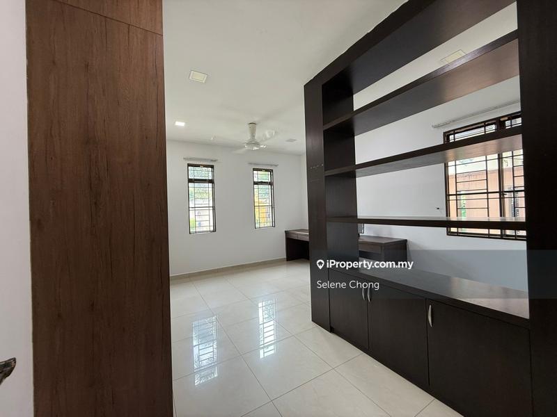 Rumah Berkembar untuk Dijual di Kajang, Selangor oleh Selene Chong - iProperty.com.my